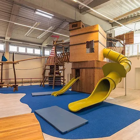 4 Person In * Wendtorf